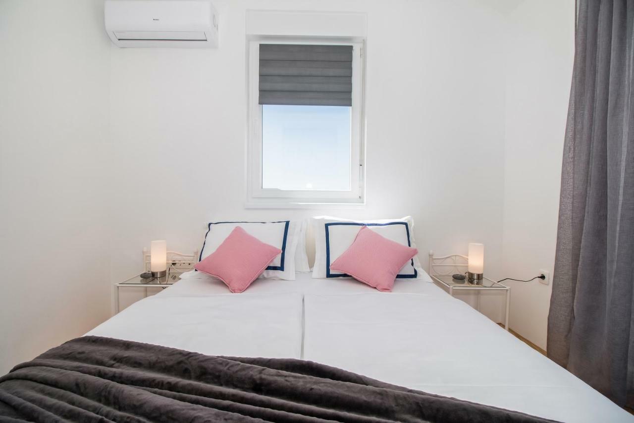 Apartment Hera With Balcony And Free Parking Zadar Eksteriør bilde